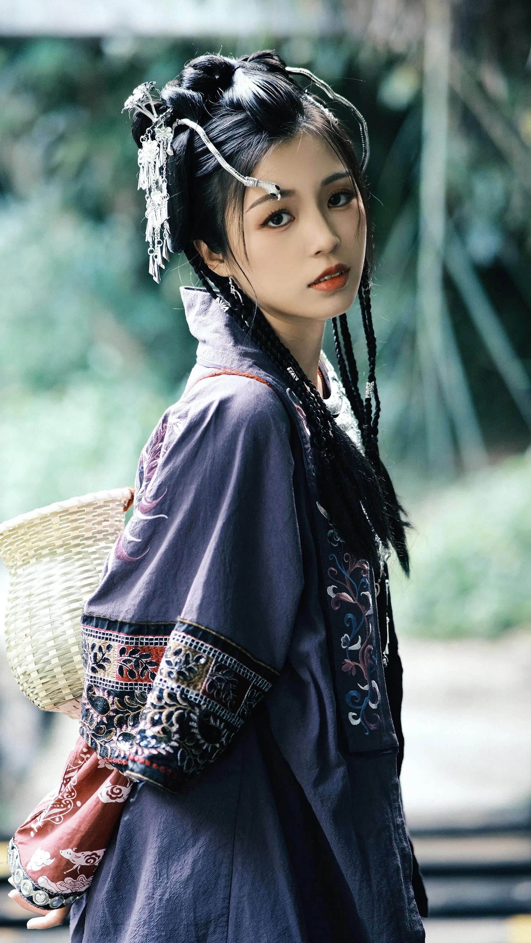 [YITUYU艺图语]2022.07.08 苗家姑娘 proyhine [28P]插图6